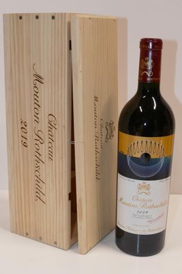 Château Mouton-Rothschild 1998, Pauillac, 1er cru classéGood appearance