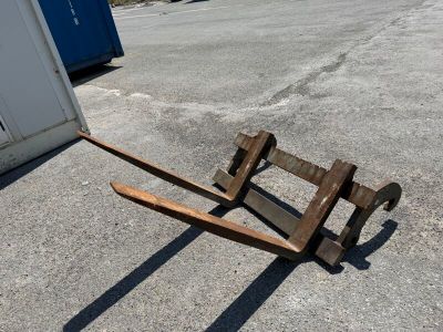 an image of a wooden object laying on the ground