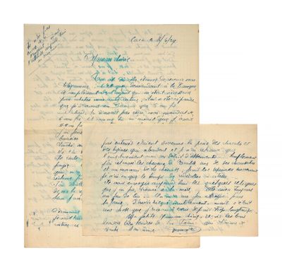 une lettre écrite à l'encre bleue sur une feuille de papier