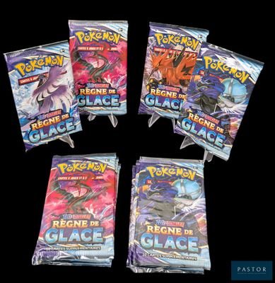 quatre paquets de Pokémon TCG TCG TCG TCG TCG TCG TCG TCG TCG TC