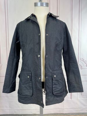 une photo d'une veste sur un mannequin, un mannequin, un mannequin, un mannequin, un mannequin, un mannequin, un mannequin, un mannequin, un mann