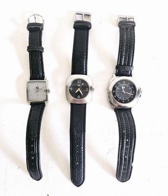 RTL / Ensemble de 3 montres publicitaires de cette station r…