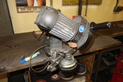 a machine that is sitting on top of a table