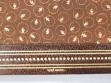 a close up of a purse with a zipper on it