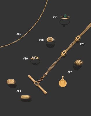 Bague en or jaune 750‰, ornée au centre de trois diamants ta… - Photo 1