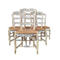 Suite de 6 chaises provençales en bois peint