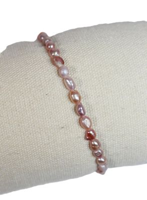 BRACELET en perles d'eau douce baroques violettes, longueur …