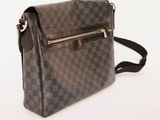 louis vuitton damier cross body bag