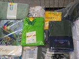many items that are sitting on the floor in the room