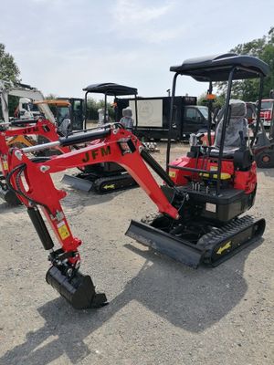 de nombreuses petites machines garées sur un parking
