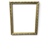 un cadre photo doré sur un mur blanc avec un fond blanc