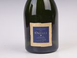 an image of a bottle of champagne with a label on it