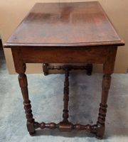 10737-45 / CH SDB / Table à écrire en noyer à un tiroir en c… (photo 3)