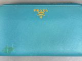 portefeuille Prada authentique à fermeture éclair sur tout le pourtour