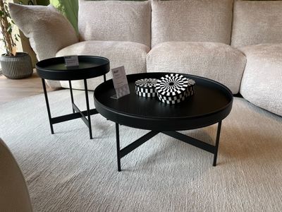 1 table basse « Arena » diam. 71 cm.