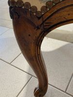 Paire de fauteuils Louis XV à la reine (photo 4)
