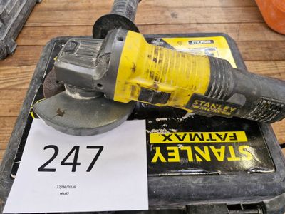 1 meuleuse d'angle STANLEY 8500m FATMAX 0/125 en coffret