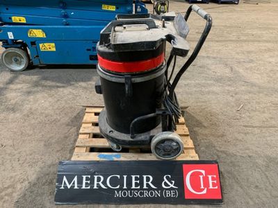 ASPIRATEUR 230V - 1100W - Energie : EL - Tva récupéra… - Photo 1