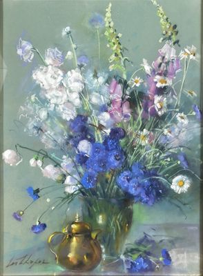 une peinture de fleurs dans un vase sur une table