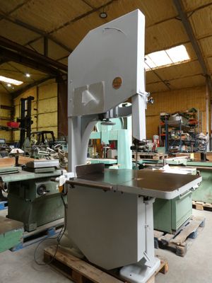 a large machine that is sitting in a building
