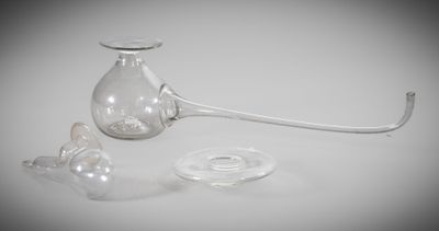 an image of a glass vase with a broken handle