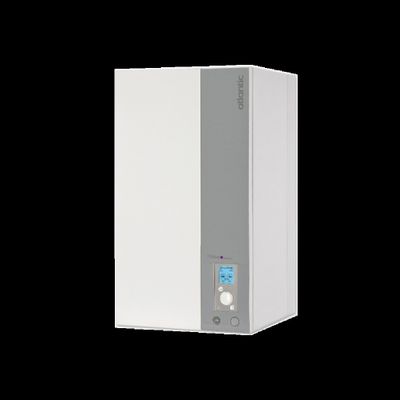 un gros plan d'un chauffe-eau sur fond noir