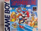 une image représentant une boîte de jeu Nintendo sur laquelle figurent Mario et ses amis