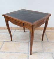 Table à écrire en bois de placage ouvrant en ceinture par un… (photo 5)