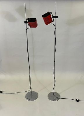 Fontana Arte, vers 1970 Deux lampadaires modèle D881 à tige …