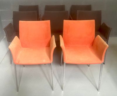 ZANOTTA Italy Suite de 8 fauteuils "LIA" à piétement chromé …
