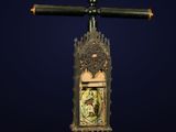 an image of a cross with a picture of jesus on it