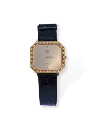 MAISON FRED Parure comprenant Une montre d'homme extra plate…