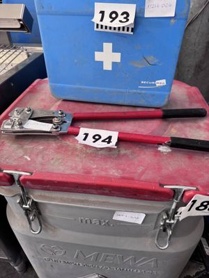 1 pince à sertir