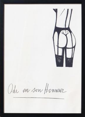 une image représentant le dessin des fesses d'une femme, dans un cadre noir