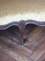CANAPE CORBEILLE en bois naturel mouluré et sculpté de fleur… (photo 6)