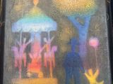 un tableau représentant un groupe de personnes debout sous un arbre