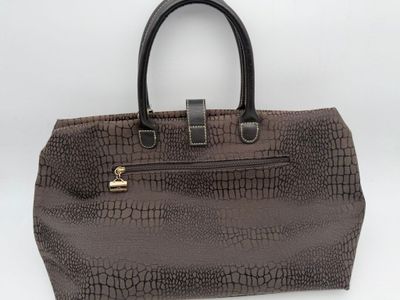 LA BAGAGERIE : sac à main en toile taupe effet reptile, ferm…