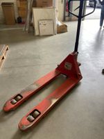 1 transpalette manuel MANUCHAR,
