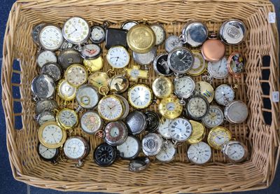 un panier en osier rempli d'une grande variété de montres