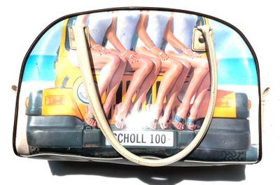 SCHOLL - Sac à main en vinyle blanc, à décor de femmes assis…