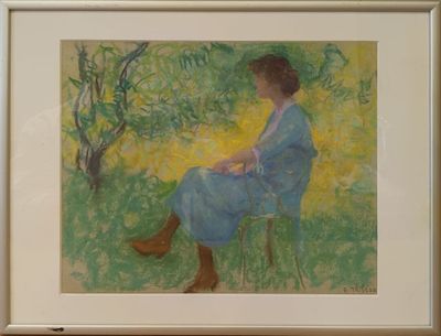 tableau représentant une femme en robe bleue, assise sur une chaise dans un champ