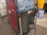 une machine qui traîne dans le garage
