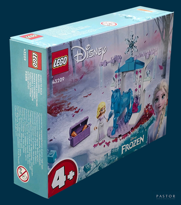 une boîte de Lego contenant une scène tirée de « La Reine des neiges »