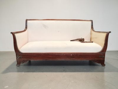 Banquette en acajou. Epoque Empire.