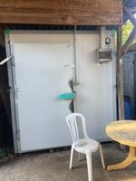 1 chambre froide positive DAGARD (environ 300 x 200 x 250)