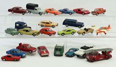 NOREV, SOLIDO, JRD, LESNEY, 23 véhicules au 1/43ème et échelle voisine - Photo 1