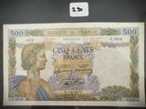billet de 500 francs français représentant une femme portant une coiffe