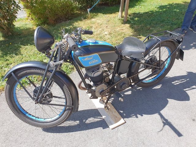Monet goyon 250 AL3 1940. Immatriculée AL-497-ES, 1ère mise en ci...