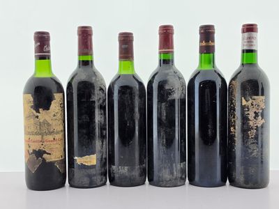 six bouteilles de vin sont alignées dans une rangée