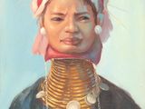 une image représentant un tableau d'une femme portant un collier autour du cou